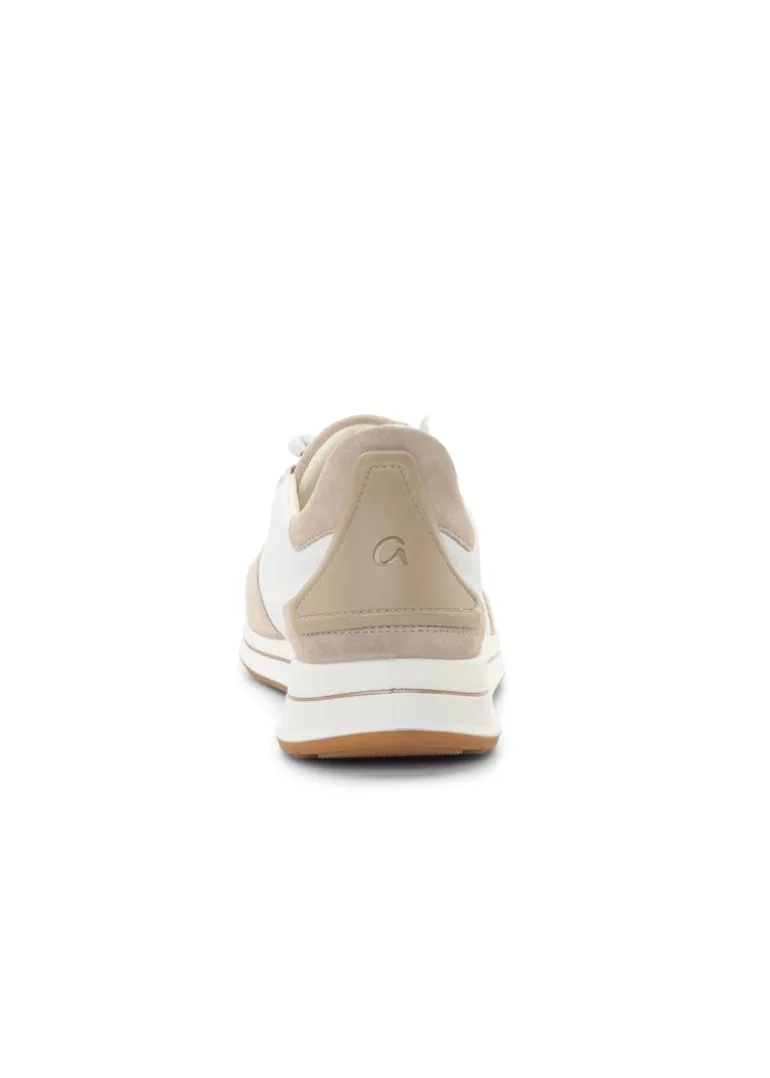 Ara - Ovation Runner